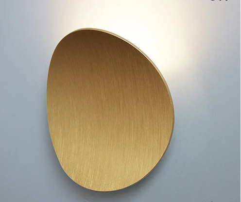 applique murale minimaliste aluminium ideale pour chambre moderne