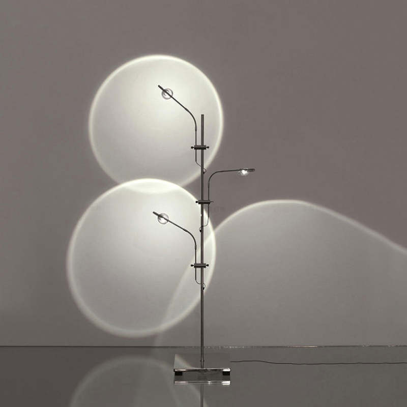 Lampadaire Linéaire Trait Lumineux