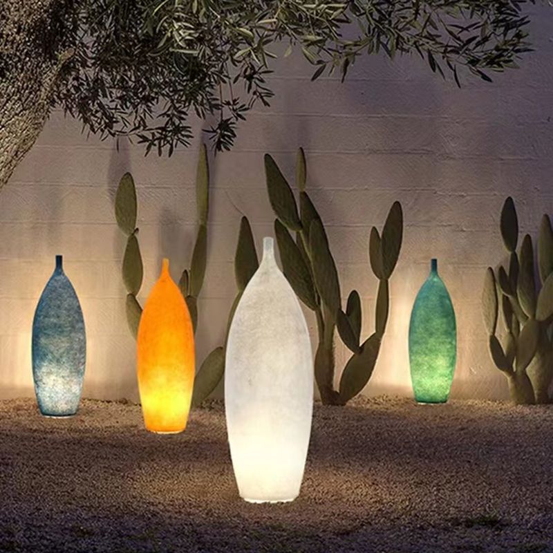Lampadaire Bouteille Résine LED