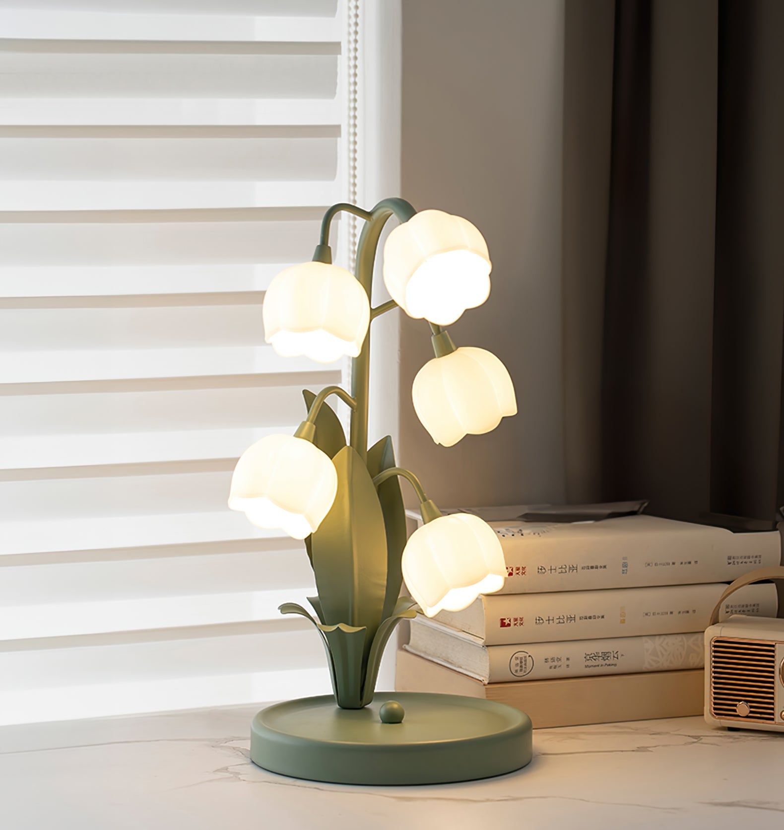 Lampe de Table Orchidée – Design Nature Élégant, Bell