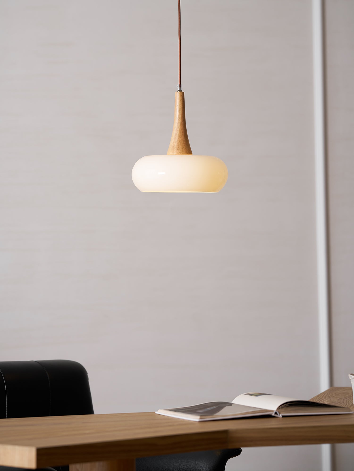 Suspension Bois & Métal – Design Scandinave Naturel, Hailie