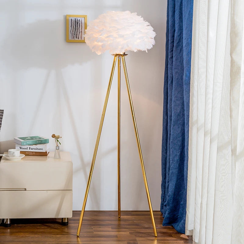 Lampadaire decoratif apportant une touche romantique et lumineuse