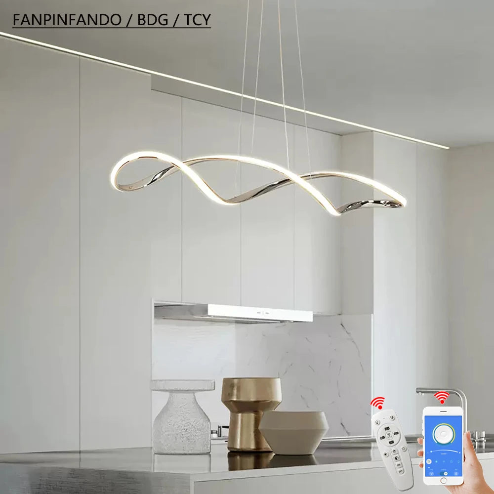 Luminaire ondule ideal pour salle a manger elegante.