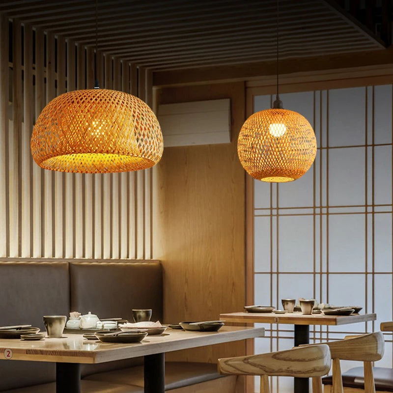 Lustre style japandi en bambou tresse naturel.