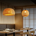 Lustre style japandi en bambou tresse naturel.