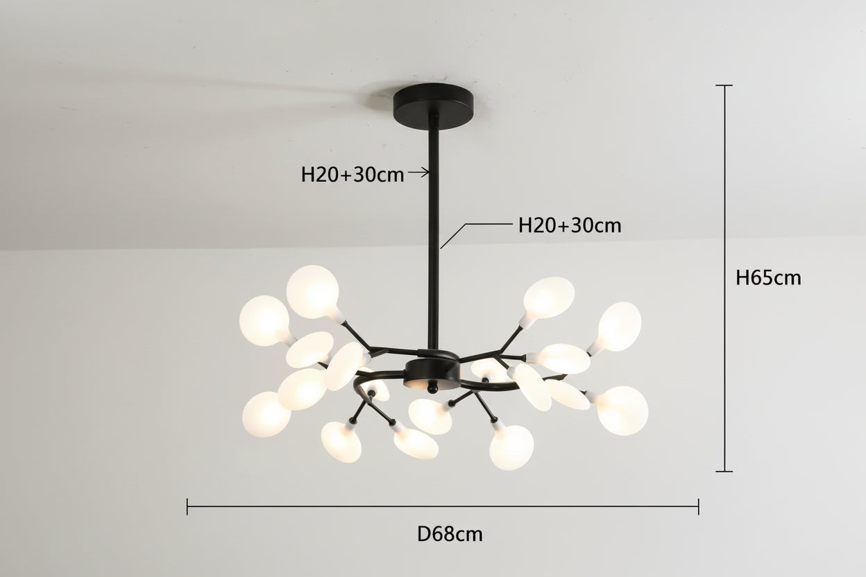 Lustre sculptural en metal dore pour decoration moderne