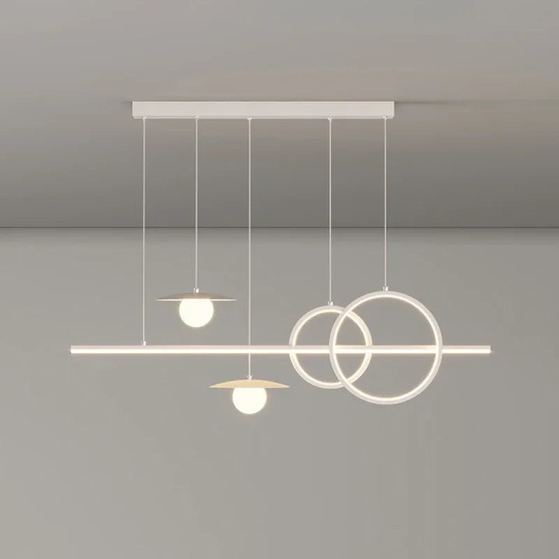 Lustre suspendu offrant un eclairage modulable et homogene