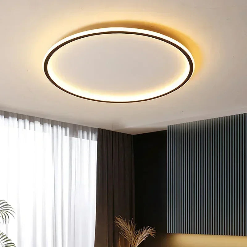 Plafonnier LED rond moderne avec eclairage doux.
