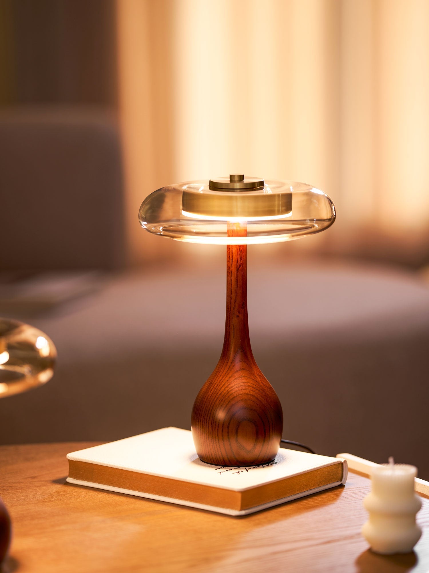 Lampe de Table Verre & Bois – Design Luxe Dimmable, Andi