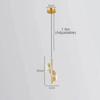 Suspension torsade en acrylique translucide et metal dore.