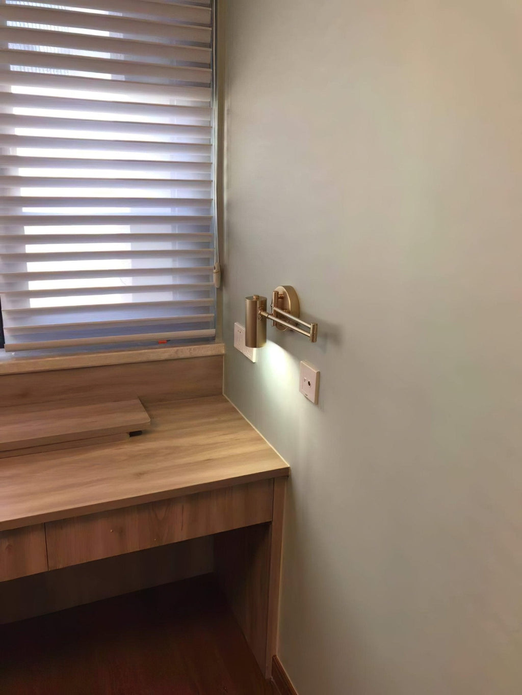 Applique Murale Bras Pivotant Laiton