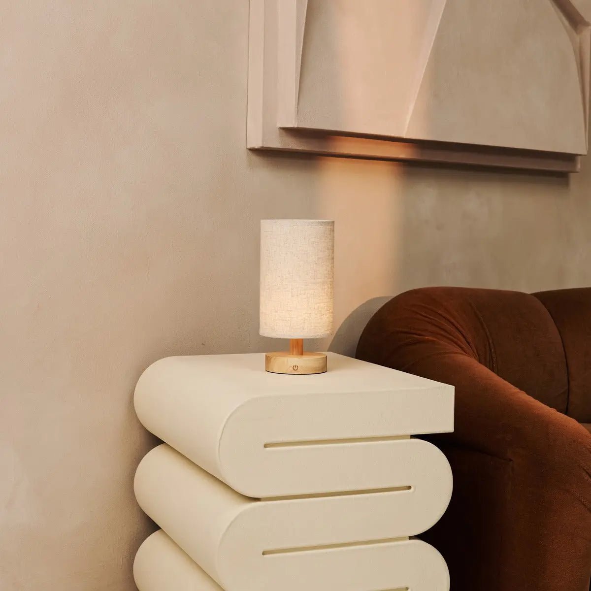 Lampe de Table en Bois Sans Fil Ben - Marron Clair, LED Rechargeable et Dimmable