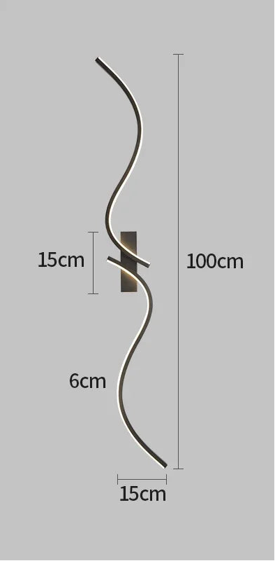 Applique longue ondulée LED diffusant une lumière chaude.