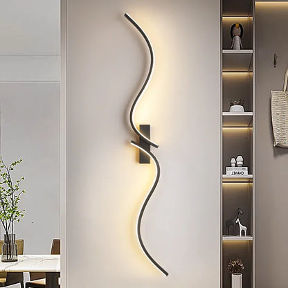 Effet lumineux Up & Down de l’applique murale LED longue.