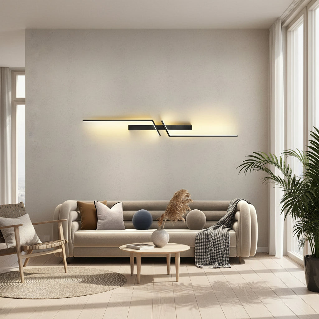 Applique murale LED LineaLux installée dans un salon moderne.