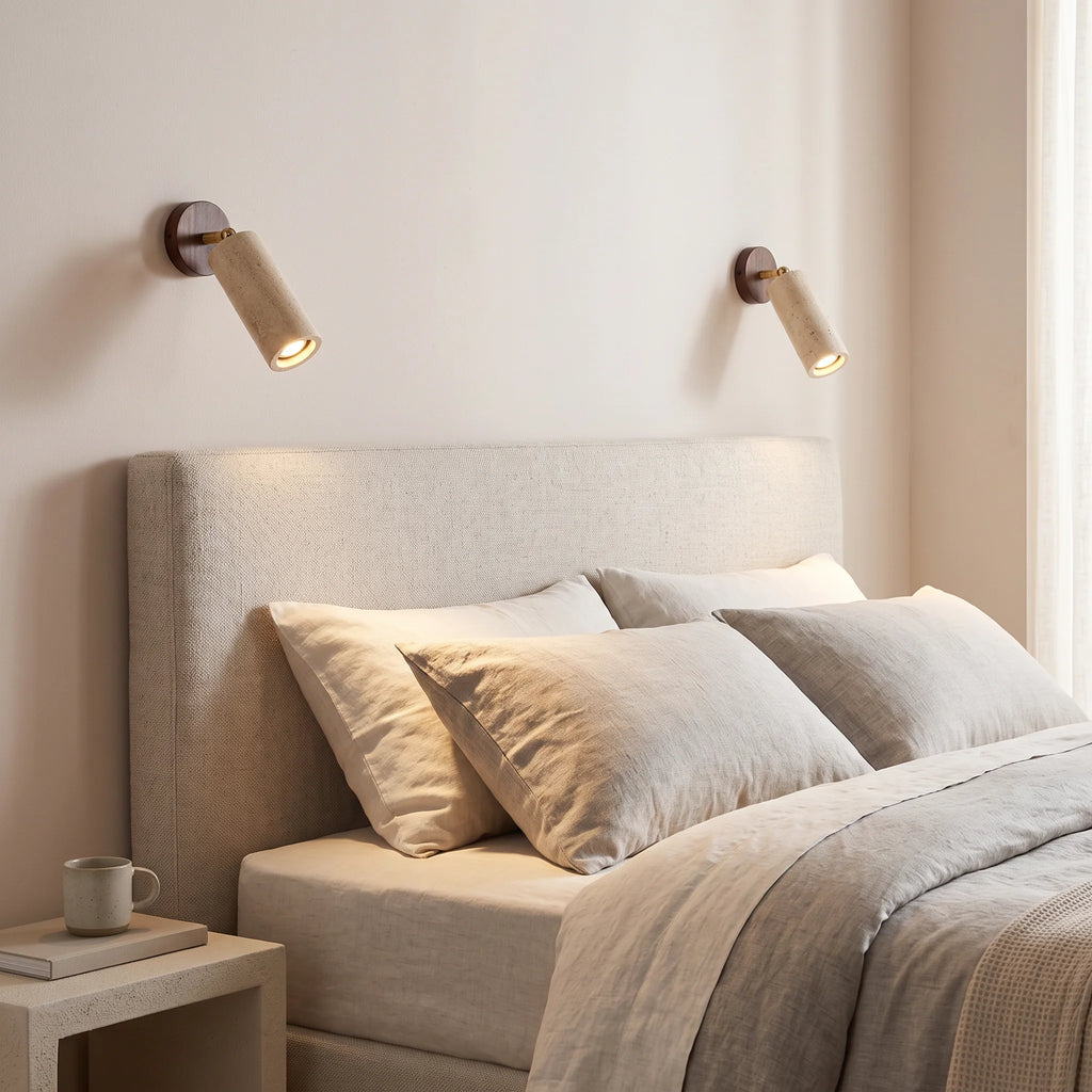 Paire d'appliques Kalveo de part et d'autre d'un lit