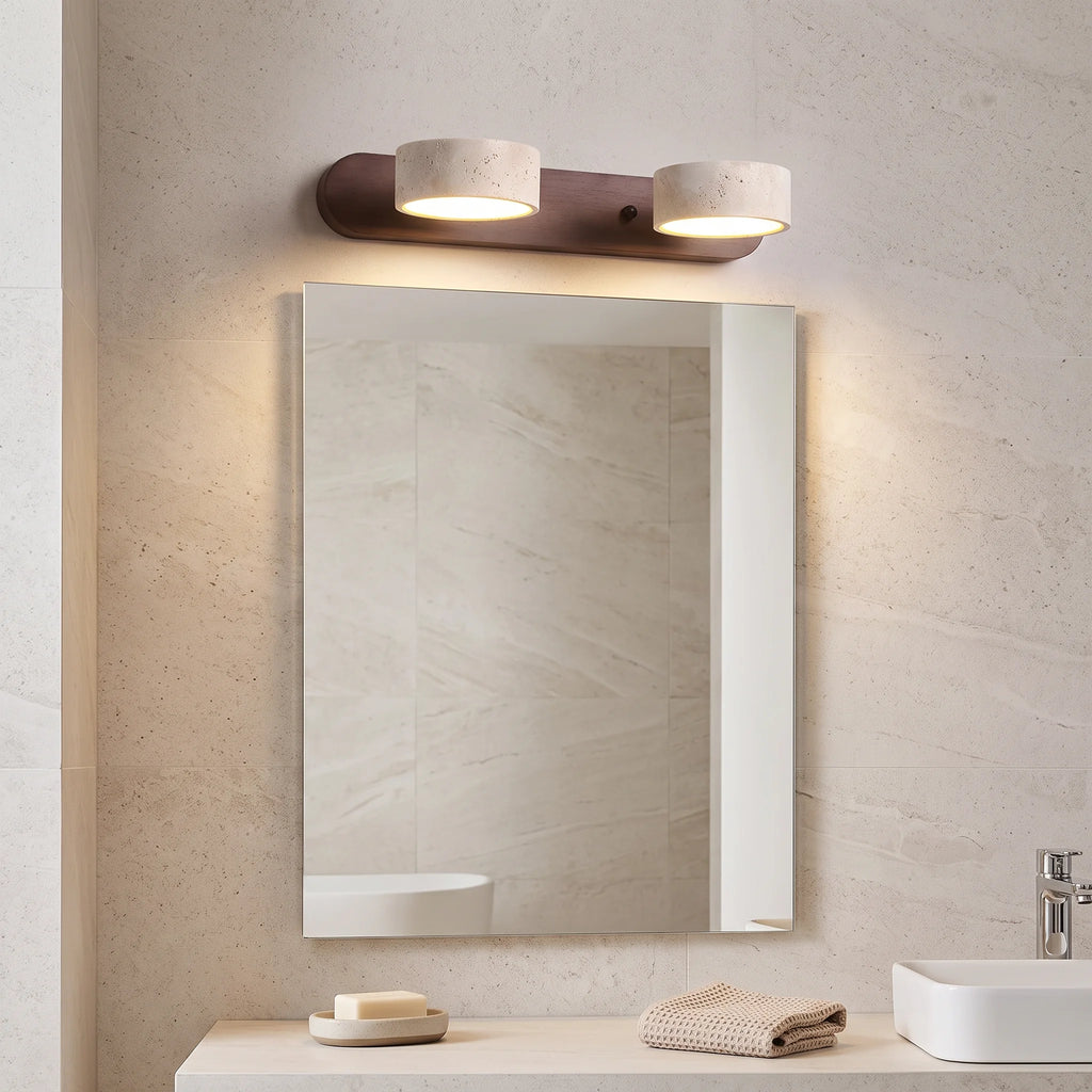 Applique Murale Miralto au-dessus d'un miroir salle de bain