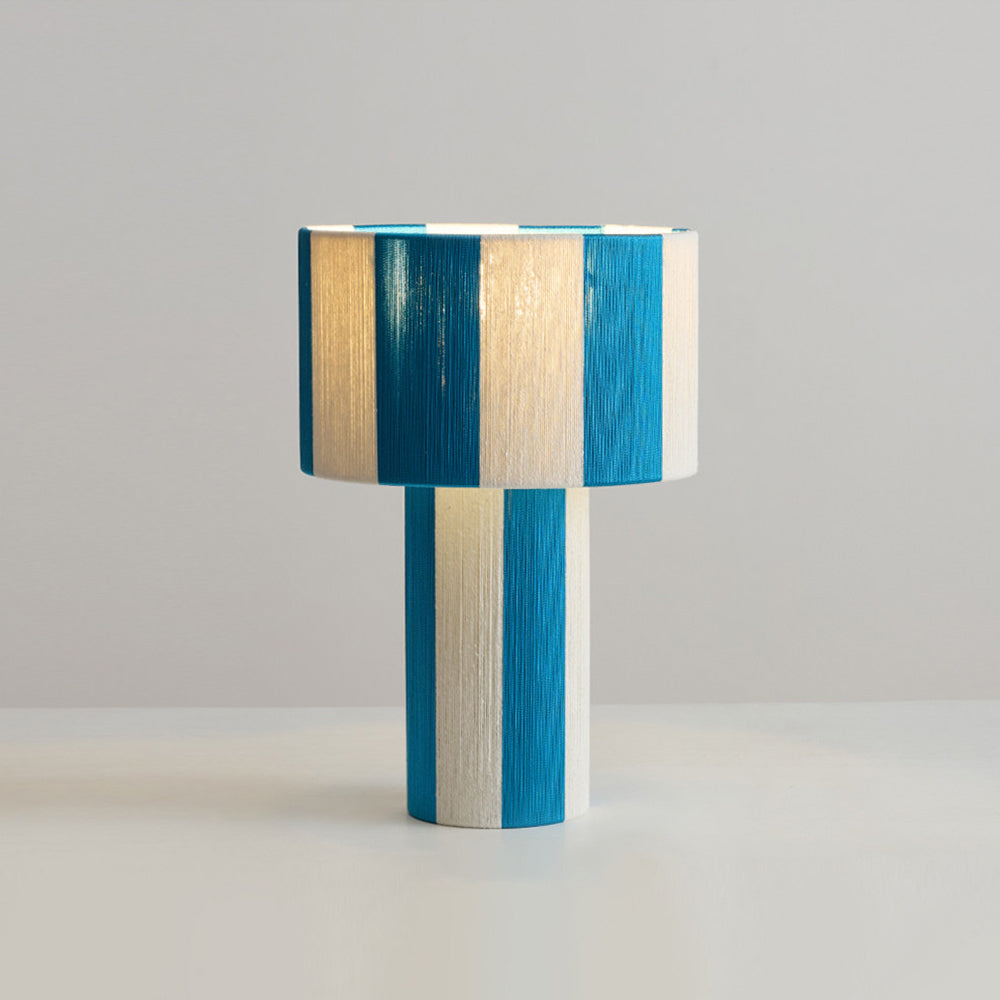 Lampe de Table Strivelle, vue de détail motif rayé