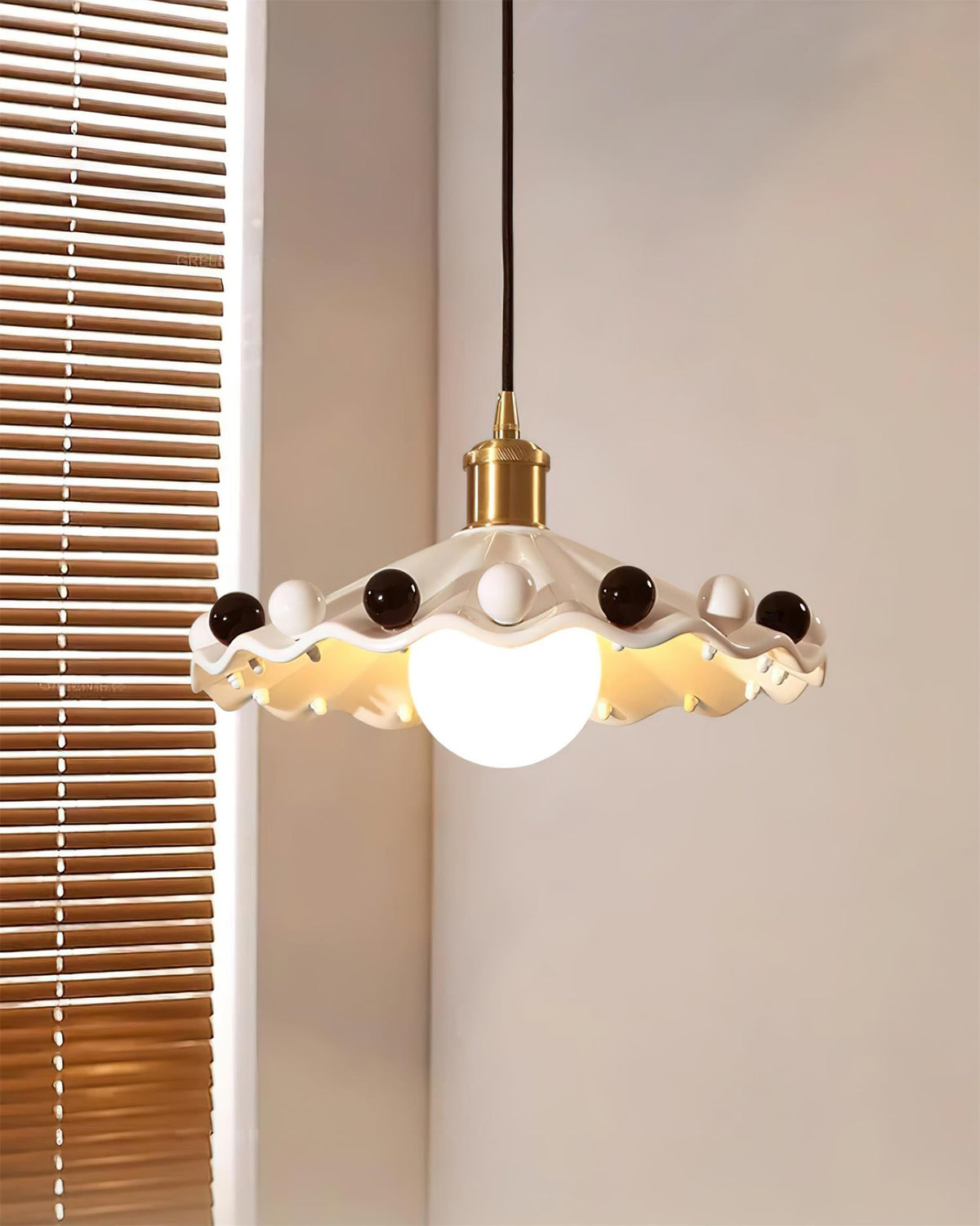 Suspension Fontelya, détail du câble ajustable