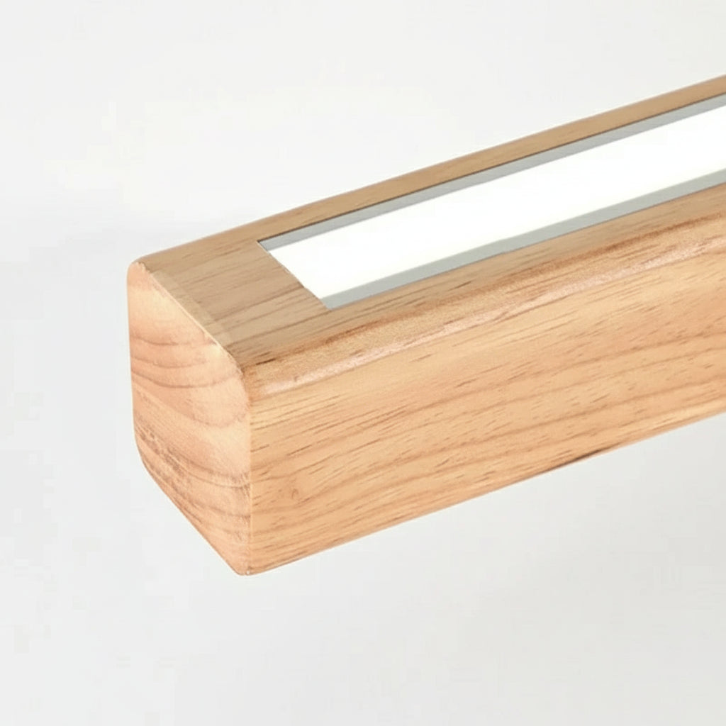 Détail du bois naturel de la suspension LED au style scandinave.